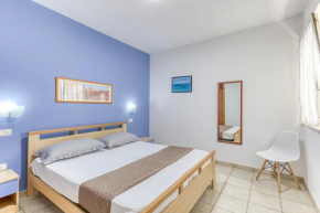 Appartamento con patio esterno a 70 m dal mare
